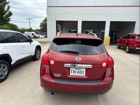 Used 2015 Nissan Rogue S w/ Convenience Package FWD image 7
