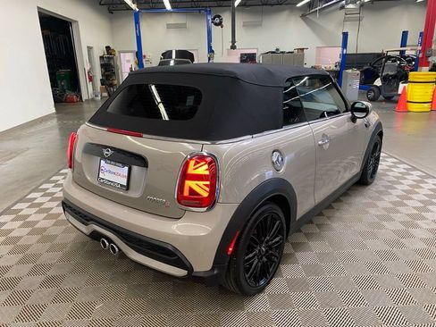 Used 2024 MINI Cooper S FWD image 9