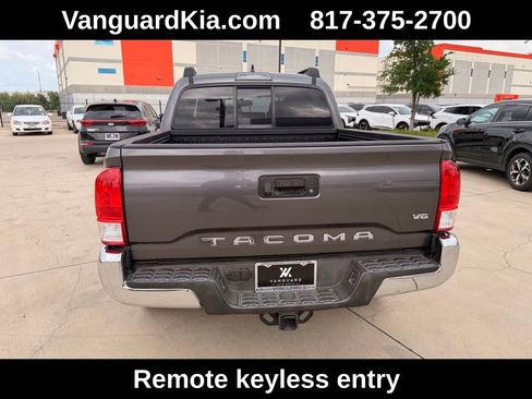 Used 2017 Toyota Tacoma SR5 w/ Tow Package image 3