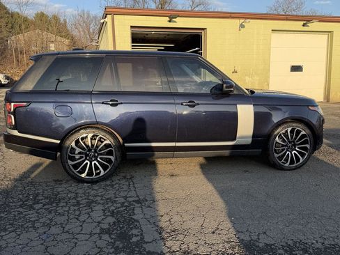 Used 2019 Land Rover Range Rover HSE image 2