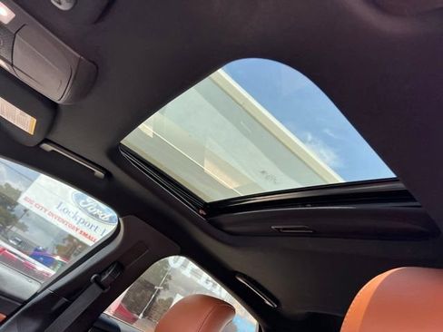 Used 2019 Ford Fusion Titanium AWD/4WD image 21