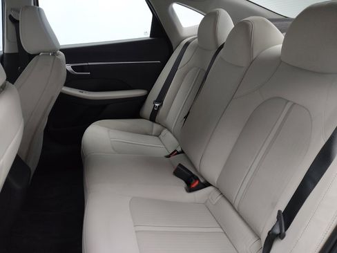 Used 2023 Hyundai Sonata SE image 18