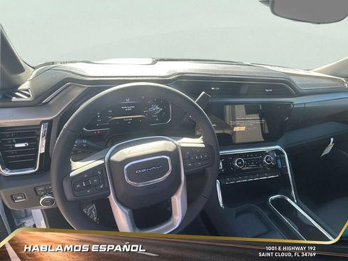 New 2026 GMC Sierra 2500 Denali w/ Denali Reserve Package image 17