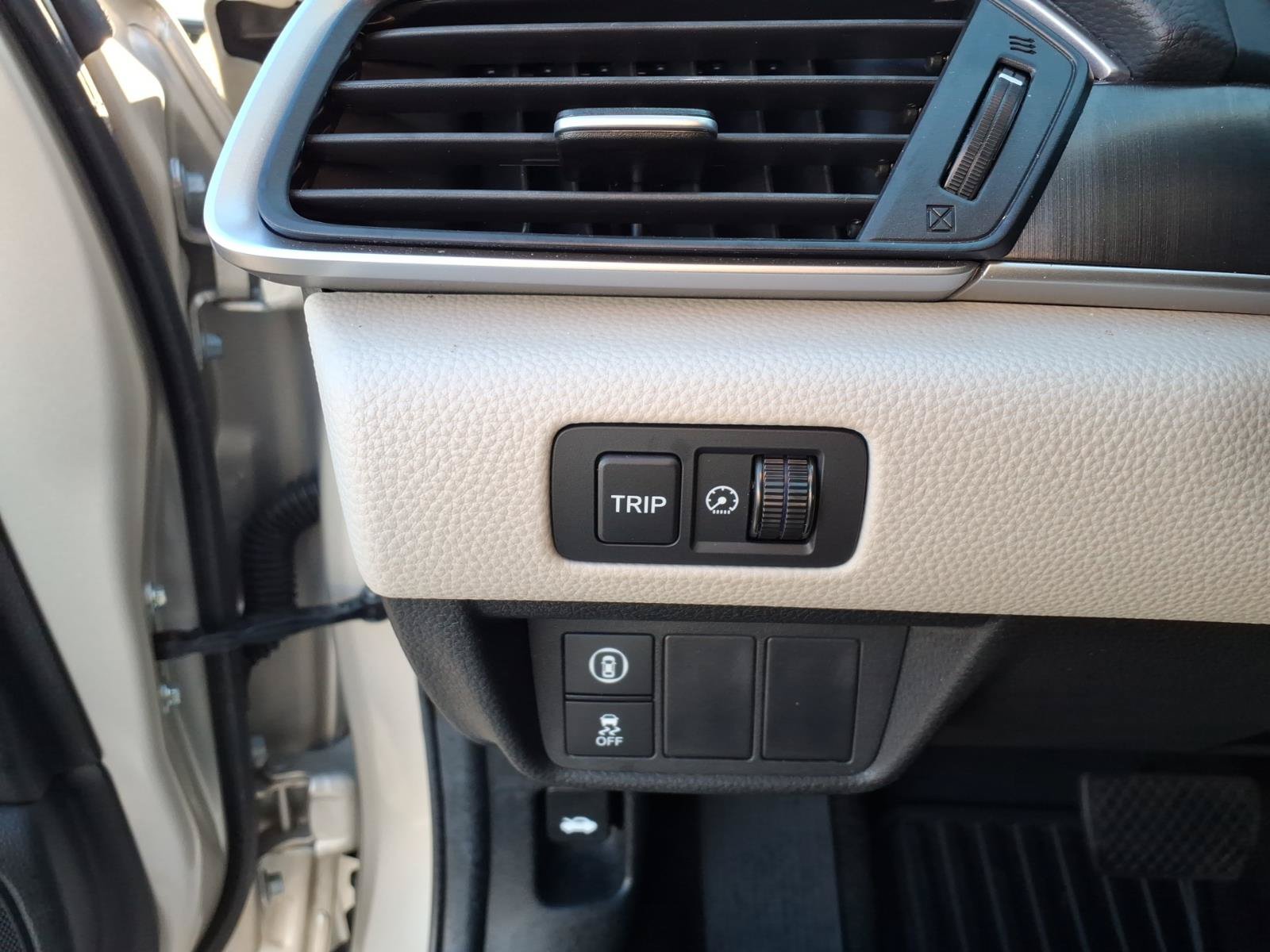 Certified 2020 Honda Accord LX image 10