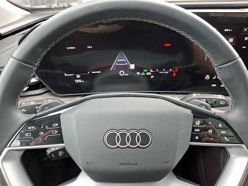 Certified 2025 Audi Q5 Premium Plus w/ Premium Plus AWD/4WD image 20