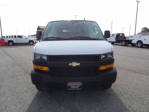 Used 2023 Chevrolet Express 3500 LS RWD image 12