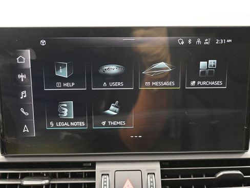 Used 2024 Audi Q5 e Premium w/ Convenience Package AWD/4WD image 29