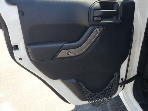 Used 2012 Jeep Wrangler Unlimited Sport image 12