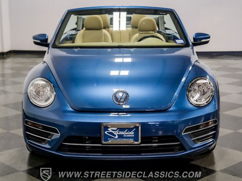 Used 2019 Volkswagen Beetle 2.0T Final Edition SEL image 34