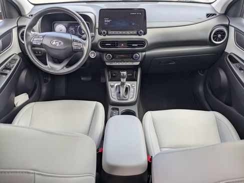 Used 2023 Hyundai Kona Limited FWD image 18