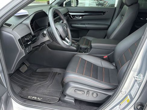 Used 2024 Honda CR-V Sport Touring image 10