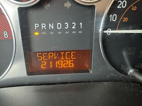 Used 2007 HUMMER H3 Adventure image 18