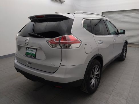 Used 2015 Nissan Rogue SL image 9