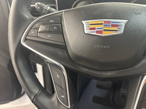 Used 2025 Cadillac XT5 Luxury FWD image 20