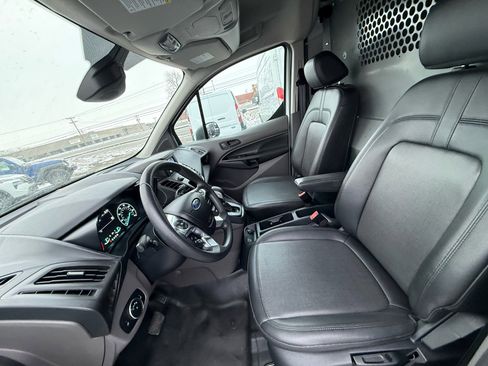 Used 2022 Ford Transit Connect XL image 14