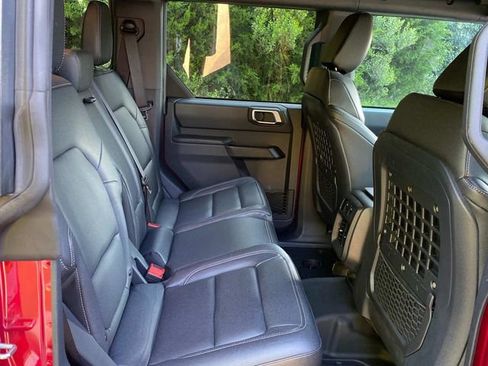 Used 2025 Ford Bronco Big Bend w/ Black Diamond Package AWD/4WD image 34