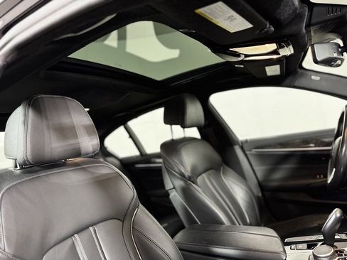 Used 2019 BMW 540i xDrive w/ Executive Package image 10