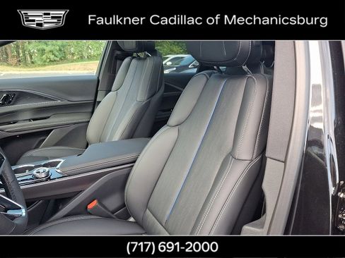 New 2026 Cadillac Lyriq Sport image 17