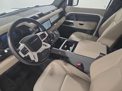 Used 2023 Land Rover Defender 110 S AWD/4WD image 17