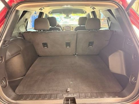 Used 2021 Chevrolet Equinox LT FWD image 22