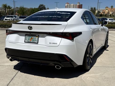 Used 2025 Lexus IS 350 F Sport RWD image 11