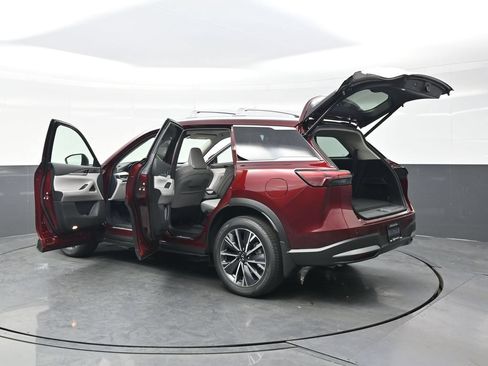 New 2026 INFINITI QX60 Luxe w/ Cargo Package AWD/4WD image 35