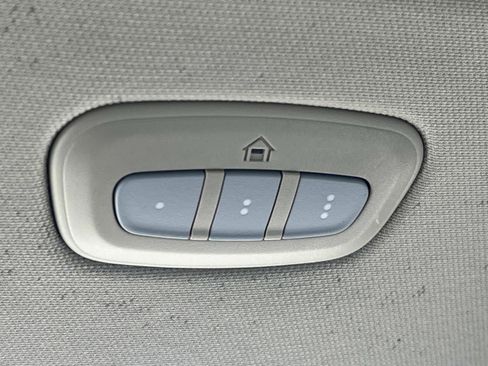 Used 2022 RAM 1500 Laramie image 34