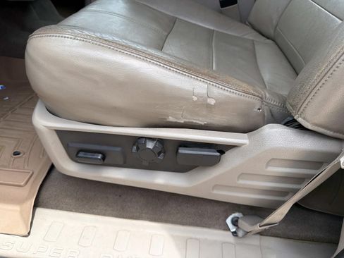Used 2010 Ford F250 Lariat AWD/4WD image 23