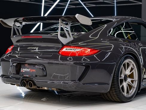 Used 2011 Porsche 911 GT3 RWD image 13