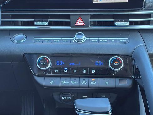 New 2026 Hyundai Elantra Limited FWD image 21