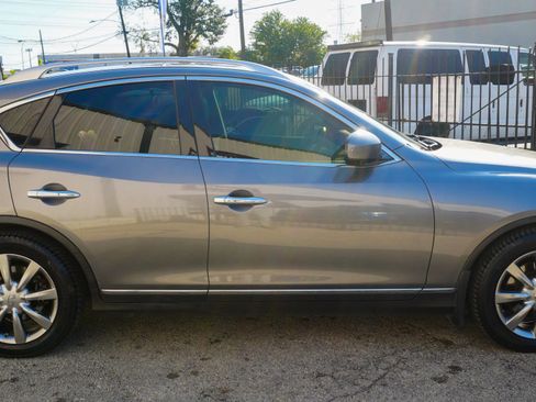 Used 2013 INFINITI EX37 Journey w/ Premium Pkg image 8