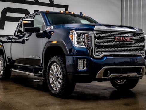 Used 2021 GMC Sierra 2500 Denali w/ Denali Ultimate Package AWD/4WD image 29