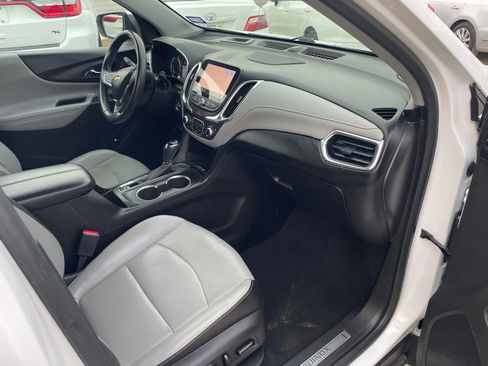 Used 2019 Chevrolet Equinox Premier image 15