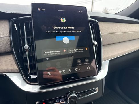 New 2026 Volvo XC90 B6 Plus w/ Protection Package Premier image 24