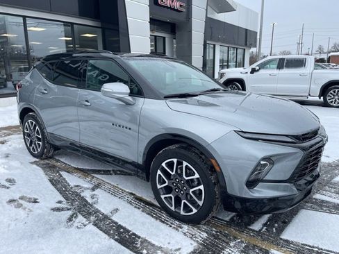 Certified 2023 Chevrolet Blazer RS w/ Enhanced Convenience Package image 1