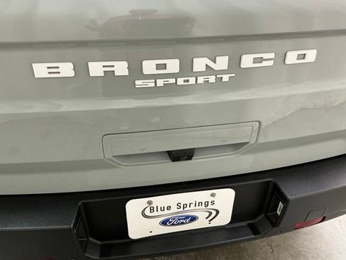 Used 2024 Ford Bronco Sport Outer Banks w/ Tech Package AWD/4WD image 6
