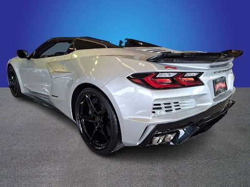 New 2026 Chevrolet Corvette E-Ray w/ ZER Performance Package AWD/4WD image 4
