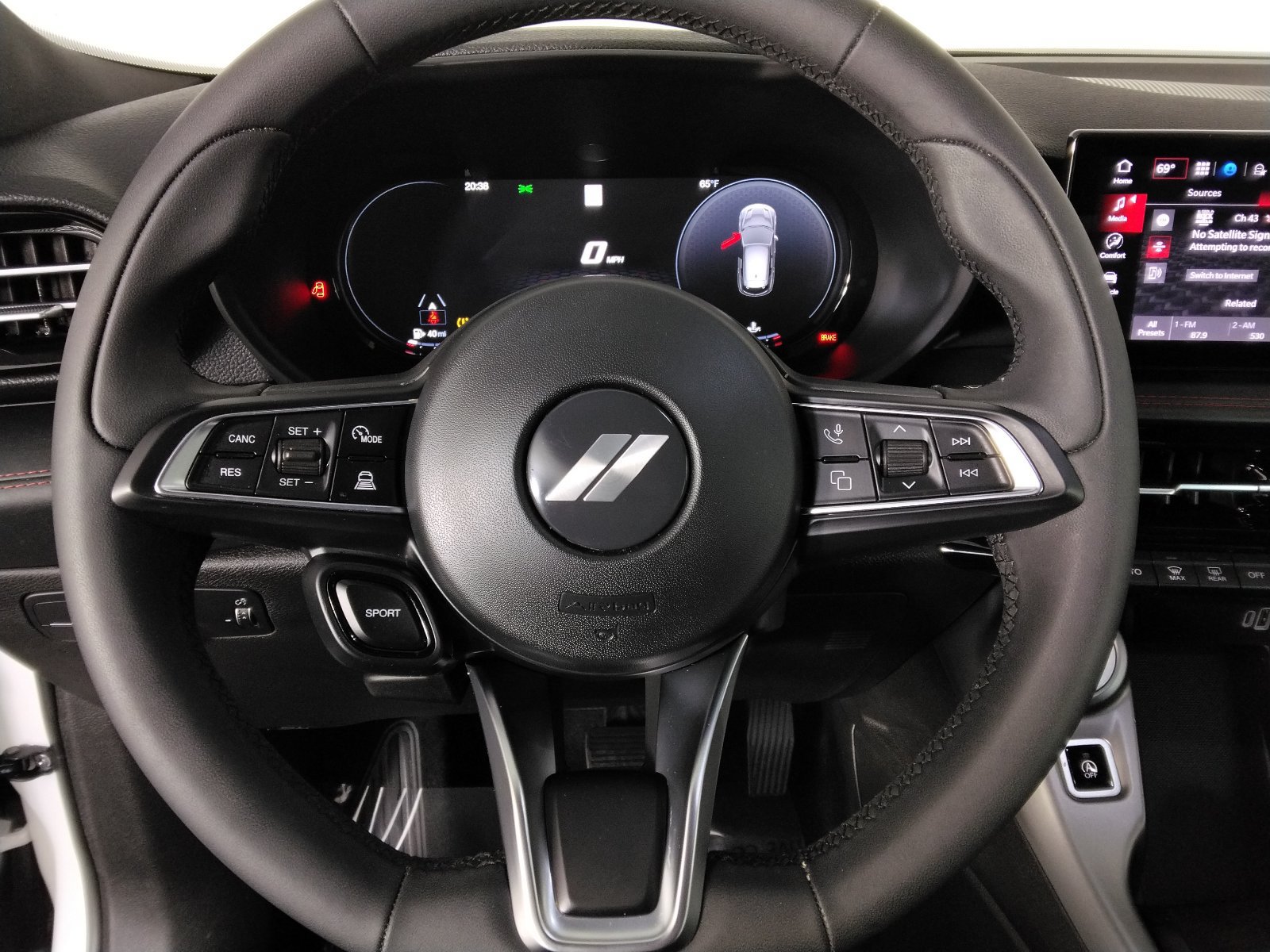 Used 2025 Dodge Hornet GT AWD/4WD image 11