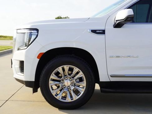 Used 2023 GMC Yukon Denali w/ Max Trailering Package AWD/4WD image 5