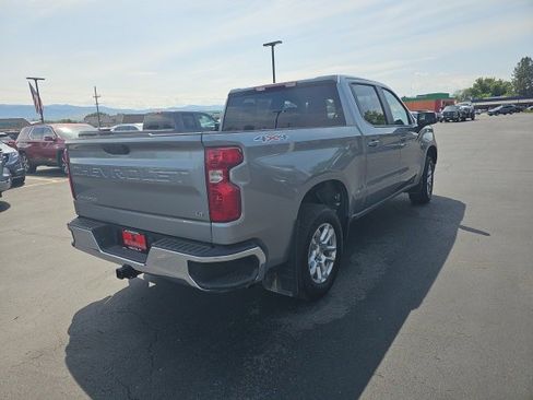 Used 2023 Chevrolet Silverado 1500 LT image 3