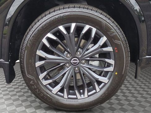New 2026 Nissan Rogue Platinum w/ Platinum Premium Package image 9