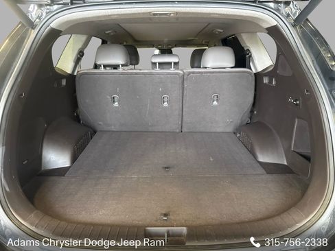 Used 2019 Hyundai Santa Fe AWD image 8