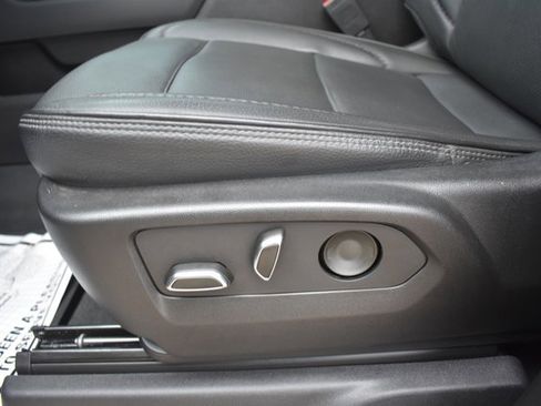 Used 2022 GMC Sierra 1500 Denali w/ Denali Reserve Package image 17