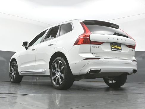 Used 2019 Volvo XC60 T8 Inscription w/ Advanced Package image 45