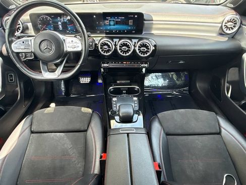 Used 2021 Mercedes-Benz CLA 250 image 17