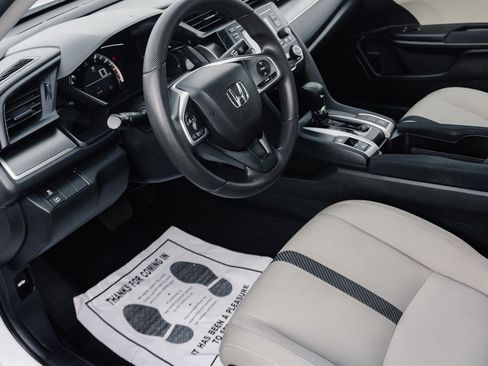 Used 2018 Honda Civic LX image 2