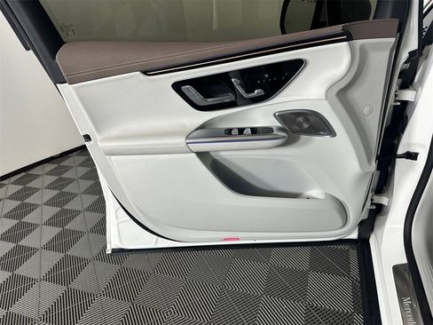 Certified 2023 Mercedes-Benz EQE 350+ SUV image 10