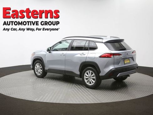 Used 2024 Toyota Corolla Cross LE image 59