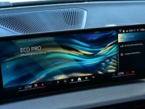 New 2026 BMW 330i xDrive Sedan w/ Premium Package image 27