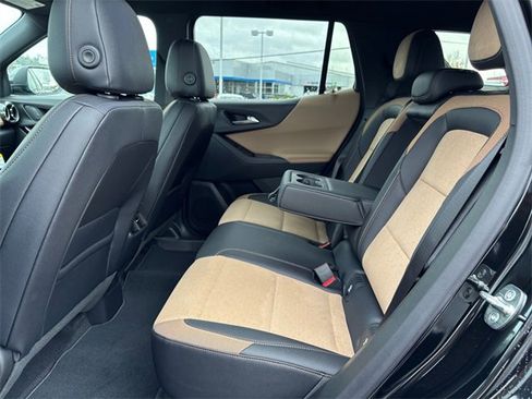 New 2026 Chevrolet Equinox ACTIV w/ Convenience Package III image 32